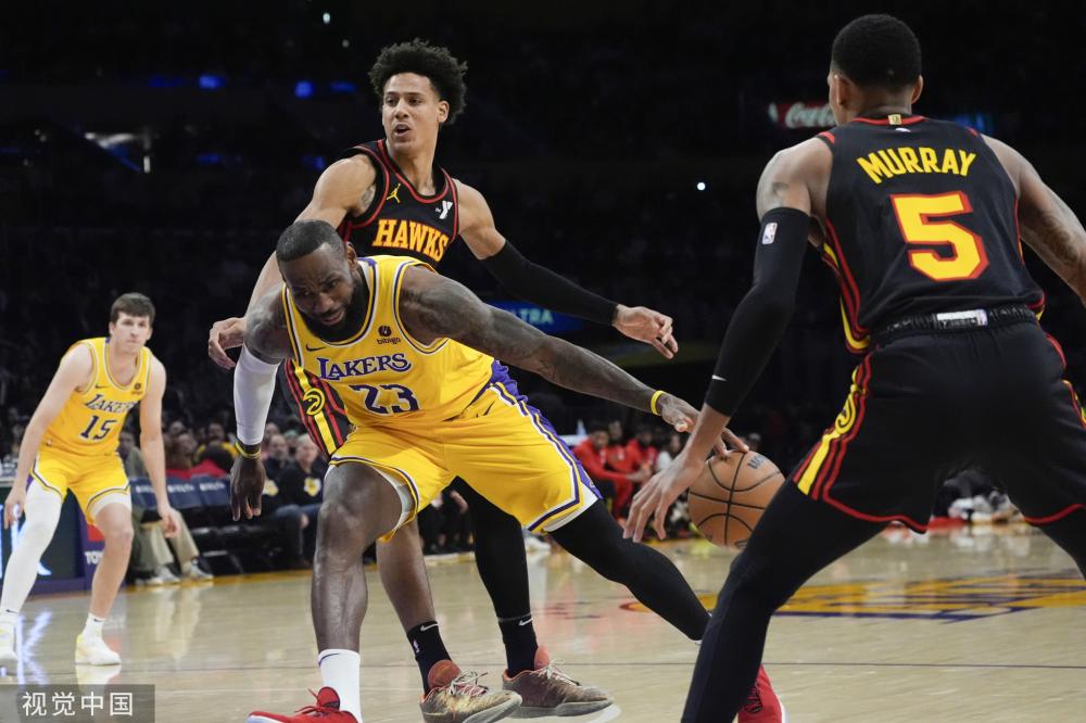 她并未因失 她并未因失