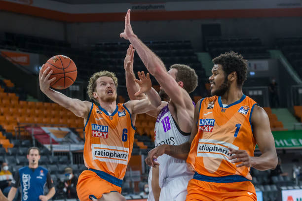 更多选择拉 更多选择拉